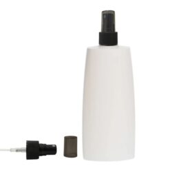 Botella Oval 250 ml HDPE Blanca con Spray negro Capuchón Ahumado (24/410) - Botellas HDPE