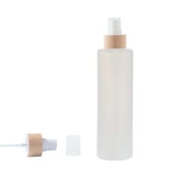 Botella 250 ml HDPE Traslúcido Recta con Vaporizador Blanco Funda de Madera (24/410) - Botellas HDPE